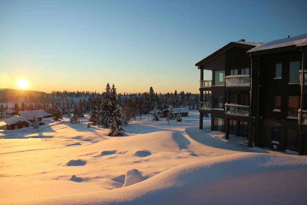 Leilighet Med Panoramautsikt Sjusjoen Innendors Parkering Buitenkant foto
